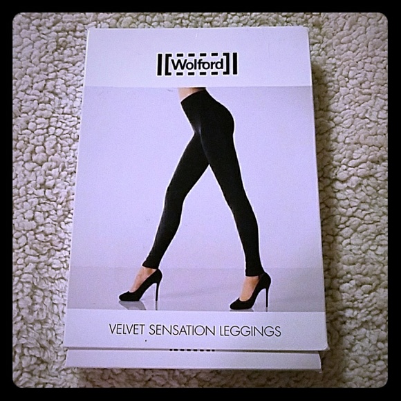 Wolford Velvet Sensation Leggings 